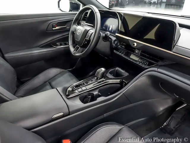 SEMINUEVOS TOYOTA Crown a Estados en autogozo