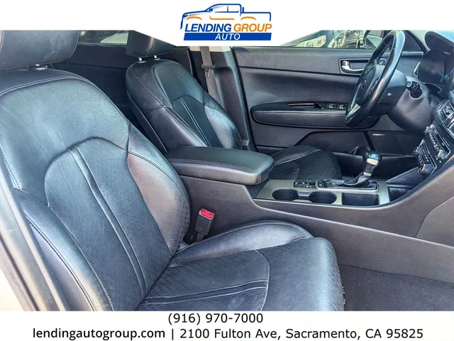 SEMINUEVOS KIA Optima Hybrid at Lending Group Auto in Sacramento