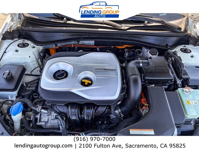 SEMINUEVOS KIA Optima Hybrid at Lending Group Auto in Sacramento