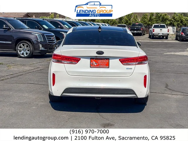 SEMINUEVOS KIA Optima Hybrid at Lending Group Auto in Sacramento