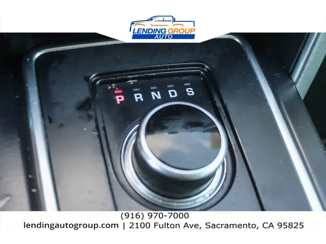SEMINUEVOS LAND ROVER Discovery Sport at Lending Group Auto in Sacramento