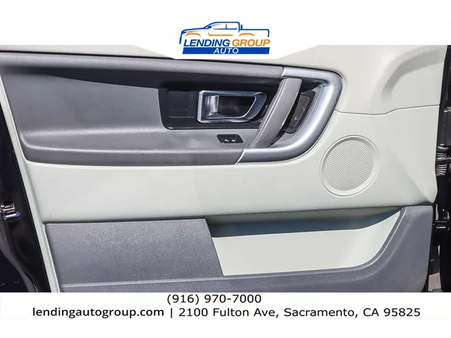 SEMINUEVOS LAND ROVER Discovery Sport at Lending Group Auto in Sacramento