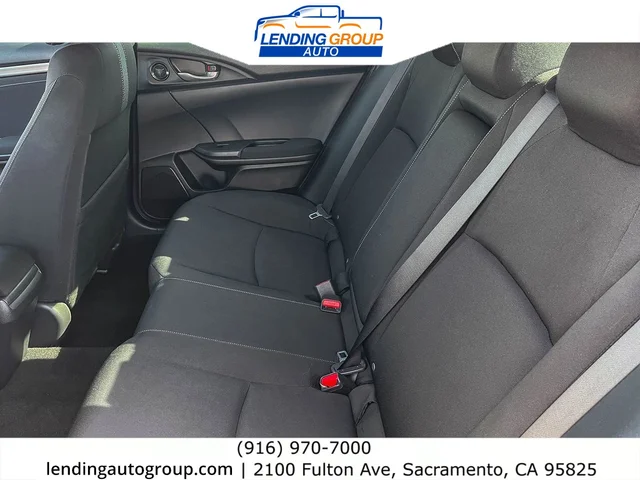 SEMINUEVOS HONDA Civic Hatchback at Lending Group Auto in Sacramento