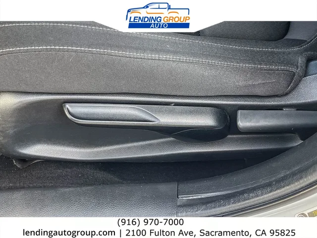SEMINUEVOS HONDA Civic Hatchback at Lending Group Auto in Sacramento