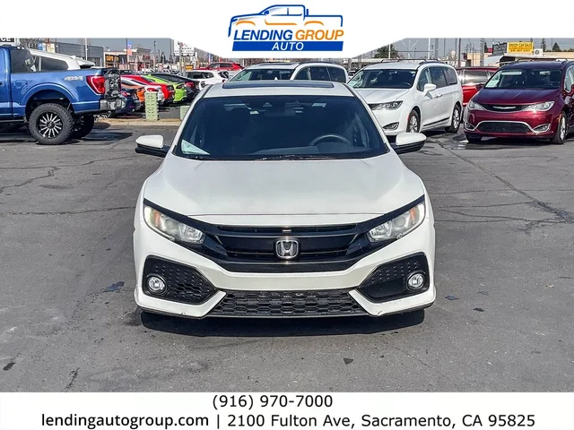 SEMINUEVOS HONDA Civic Hatchback at Lending Group Auto in Sacramento