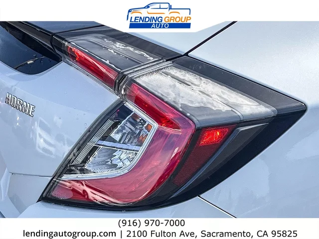 SEMINUEVOS HONDA Civic Hatchback at Lending Group Auto in Sacramento