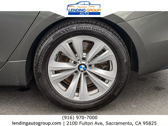 SEMINUEVOS BMW 5 Series at Lending Group Auto in Sacramento