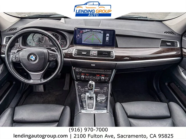 SEMINUEVOS BMW 5 Series at Lending Group Auto in Sacramento