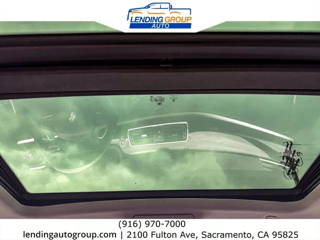 SEMINUEVOS BMW 5 Series at Lending Group Auto in Sacramento