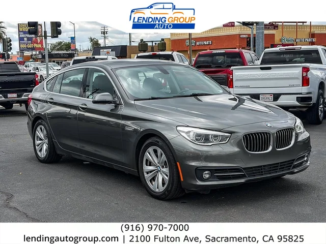SEMINUEVOS BMW 5 Series at Lending Group Auto in Sacramento
