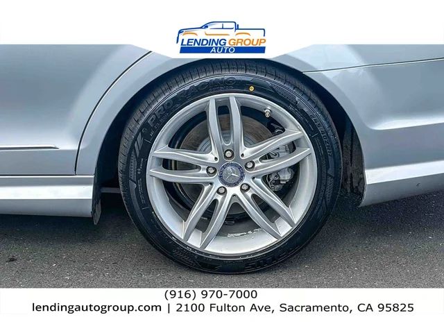 SEMINUEVOS MERCEDES-BENZ C 250 at Lending Group Auto in Sacramento