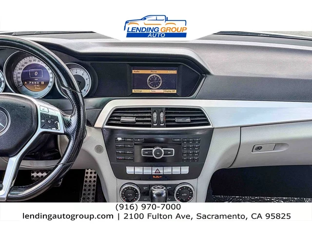 SEMINUEVOS MERCEDES-BENZ C 250 at Lending Group Auto in Sacramento