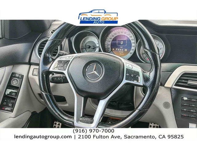 SEMINUEVOS MERCEDES-BENZ C 250 at Lending Group Auto in Sacramento