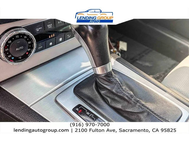SEMINUEVOS MERCEDES-BENZ C 250 at Lending Group Auto in Sacramento