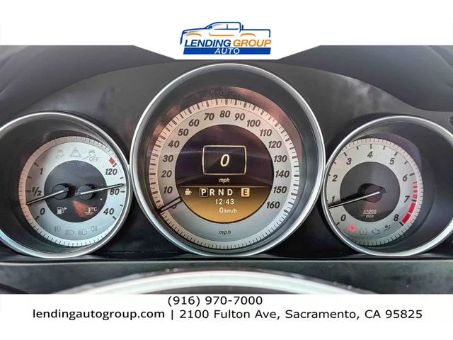 SEMINUEVOS MERCEDES-BENZ C 250 at Lending Group Auto in Sacramento