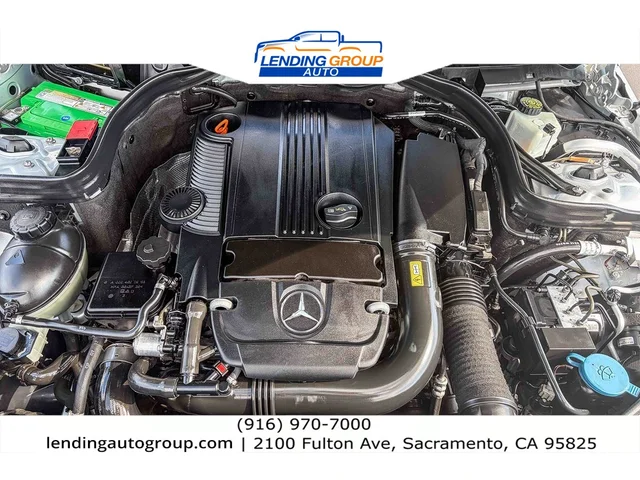 SEMINUEVOS MERCEDES-BENZ C 250 at Lending Group Auto in Sacramento