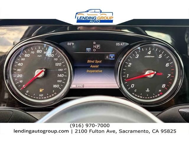 SEMINUEVOS MERCEDES-BENZ E 300 at Lending Group Auto in Sacramento