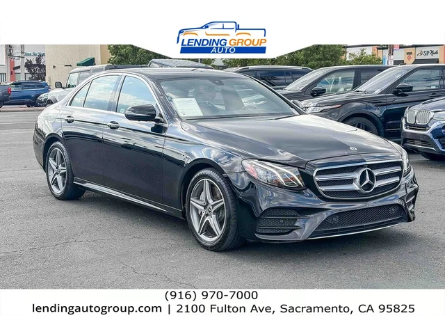 SEMINUEVOS MERCEDES-BENZ E 300 at Lending Group Auto in Sacramento