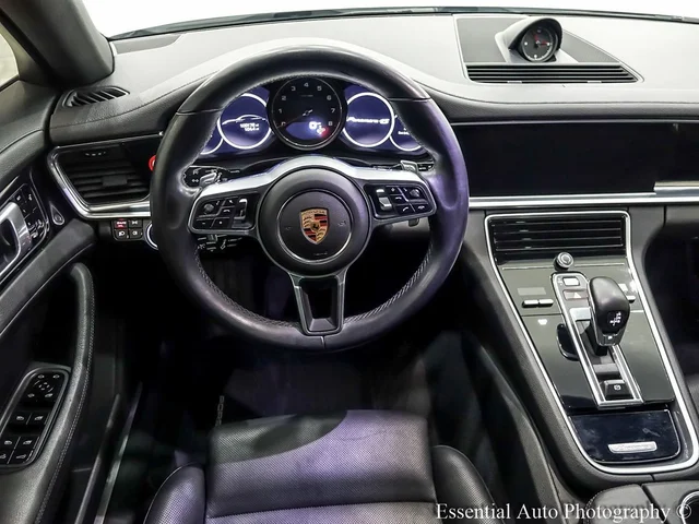SEMINUEVOS PORSCHE Panamera a Estados en autogozo