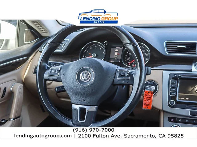 SEMINUEVOS VOLKSWAGEN CC at Lending Group Auto in Sacramento