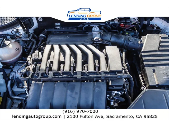 SEMINUEVOS VOLKSWAGEN CC at Lending Group Auto in Sacramento