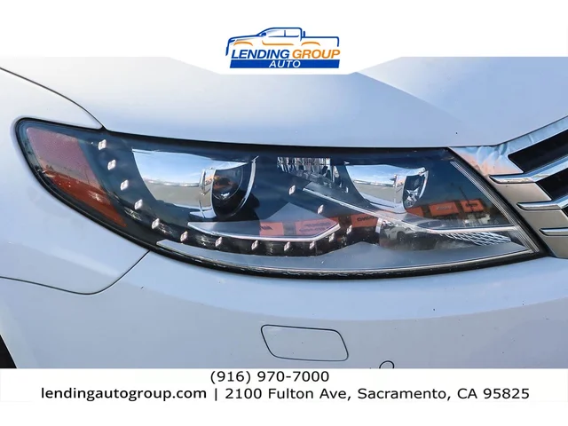 SEMINUEVOS VOLKSWAGEN CC at Lending Group Auto in Sacramento