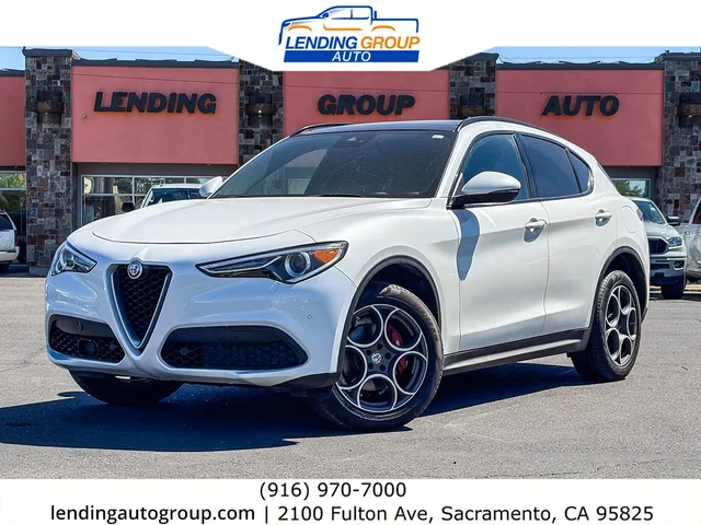 SEMINUEVOS ALFA ROMEO Stelvio at Lending Group Auto in Sacramento