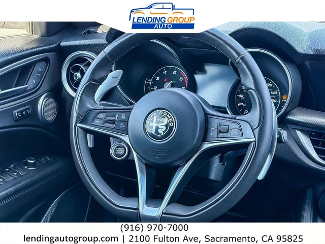SEMINUEVOS ALFA ROMEO Stelvio at Lending Group Auto in Sacramento
