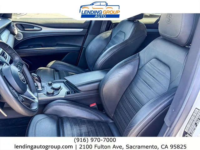 SEMINUEVOS ALFA ROMEO Stelvio at Lending Group Auto in Sacramento