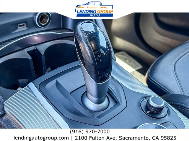 SEMINUEVOS ALFA ROMEO Stelvio at Lending Group Auto in Sacramento