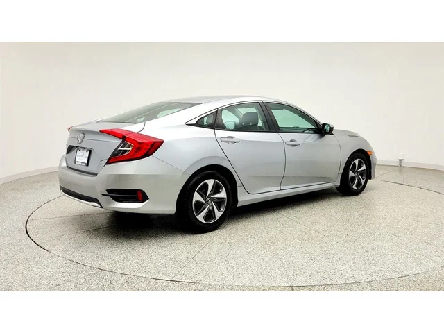 SEMINUEVOS HONDA Civic Sedan a Estados en autogozo
