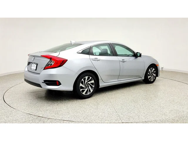 SEMINUEVOS HONDA Civic Sedan a Estados en autogozo
