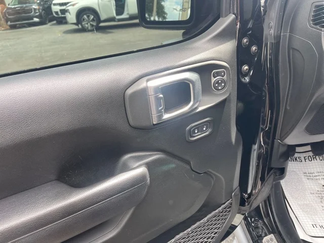 SEMINUEVOS JEEP WRANGLER a Estados en autogozo