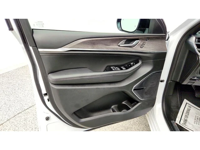 SEMINUEVOS JEEP Grand Cherokee a Estados en autogozo