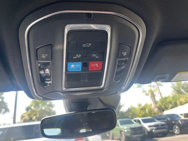 SEMINUEVOS JEEP GRAND CHEROKEE L a Estados en autogozo
