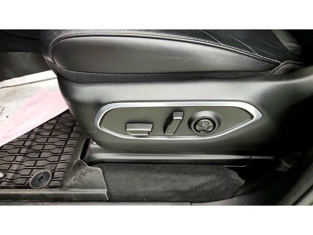SEMINUEVOS JEEP Wagoneer a Estados en autogozo