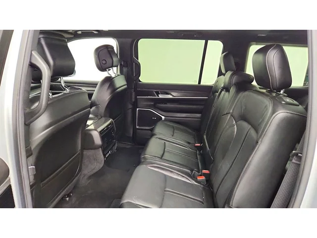 SEMINUEVOS JEEP Wagoneer a Estados en autogozo