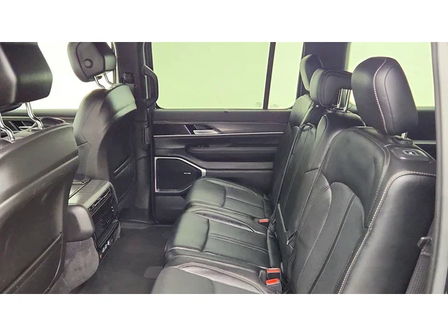 SEMINUEVOS JEEP Wagoneer a Estados en autogozo