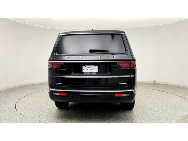 SEMINUEVOS JEEP Wagoneer a Estados en autogozo