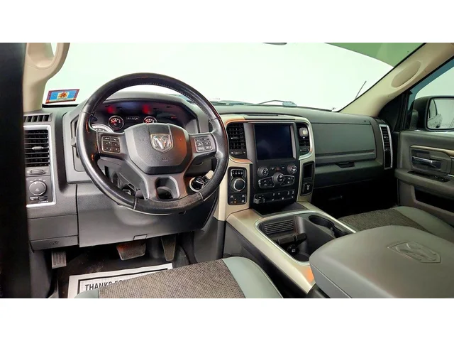 SEMINUEVOS RAM 1500 a Estados en autogozo