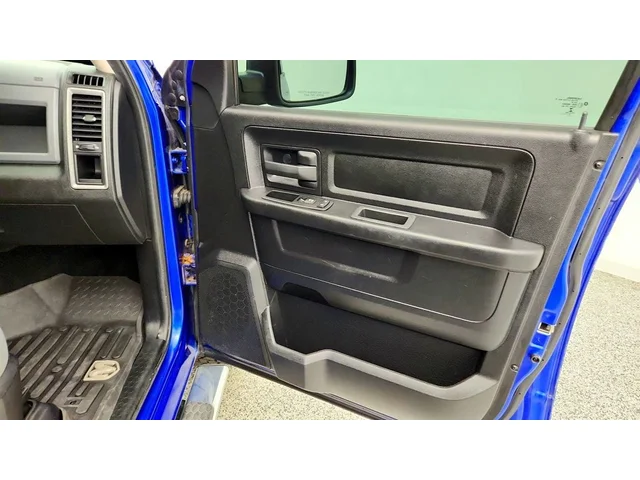 SEMINUEVOS RAM 1500 a Estados en autogozo