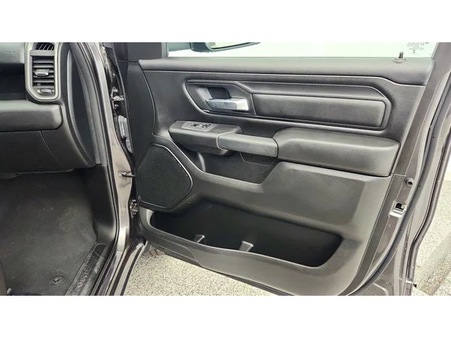 SEMINUEVOS RAM 1500 a Estados en autogozo