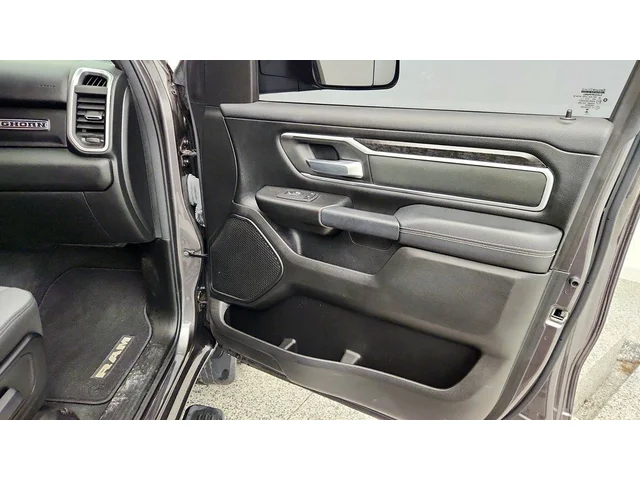 SEMINUEVOS RAM 1500 a Estados en autogozo