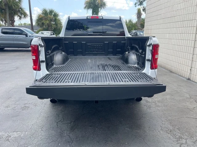 SEMINUEVOS RAM 1500 a Estados en autogozo