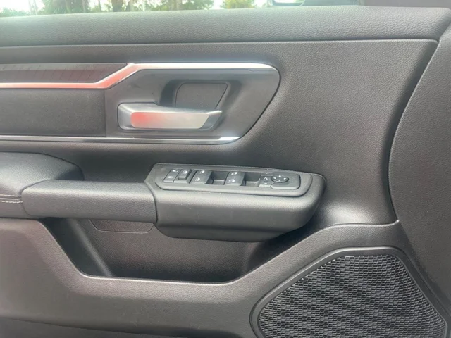 SEMINUEVOS RAM 1500 a Estados en autogozo