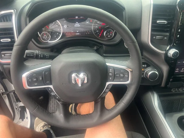 SEMINUEVOS RAM 1500 a Estados en autogozo