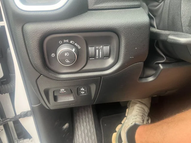 SEMINUEVOS RAM 1500 a Estados en autogozo