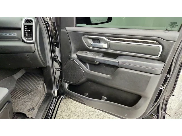 SEMINUEVOS RAM 1500 a Estados en autogozo