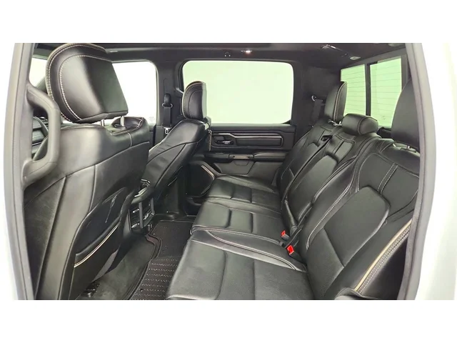 SEMINUEVOS RAM 1500 a Estados en autogozo