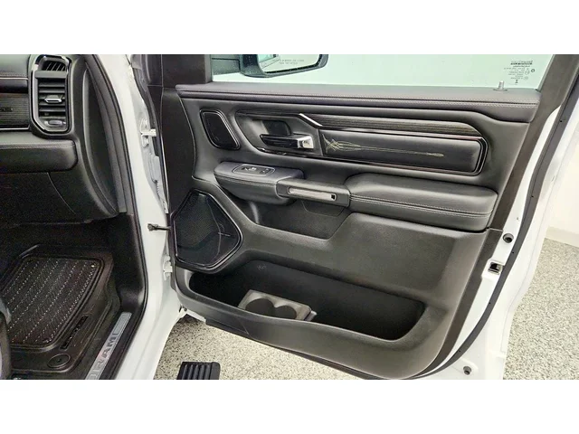 SEMINUEVOS RAM 1500 a Estados en autogozo